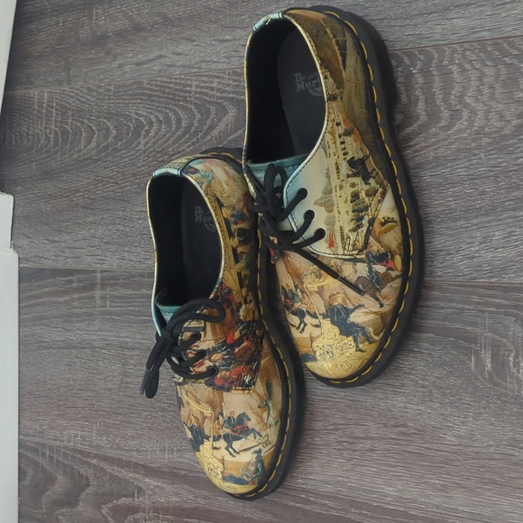 RARE Dr. Martens Museum Di Antonio Size 6 - Picture 2 of 5